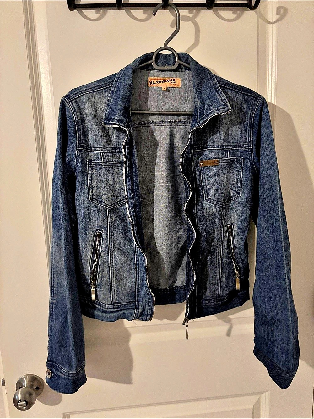 Xinglong Jeans Women's Denim Jean Jacket Size Medium